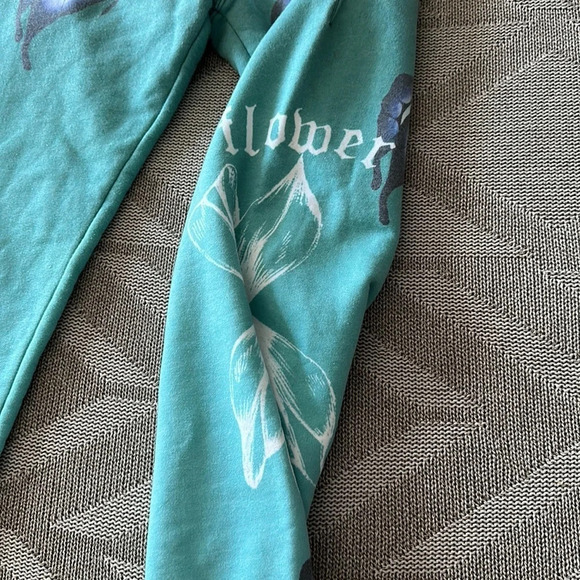 Juliet Johnstone no 149 Sweatpants - Picture 3 of 12